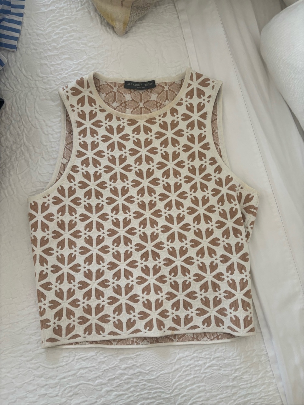 Alexander McQueen Cream and Tan Sleeveless Geometric Knit Tank